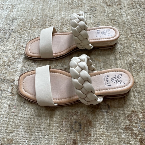 NEW Gorgeous Braided Sandals. Beast Fashion  NWOT - Picture 3 of 9